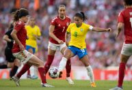 Seleção brasileira feminina perde por 2 a 1 para Dinamarca em amistoso na Europa