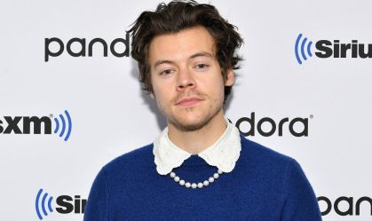Harry Styles cancela show na Dinamarca após ataque a tiros em shopping center