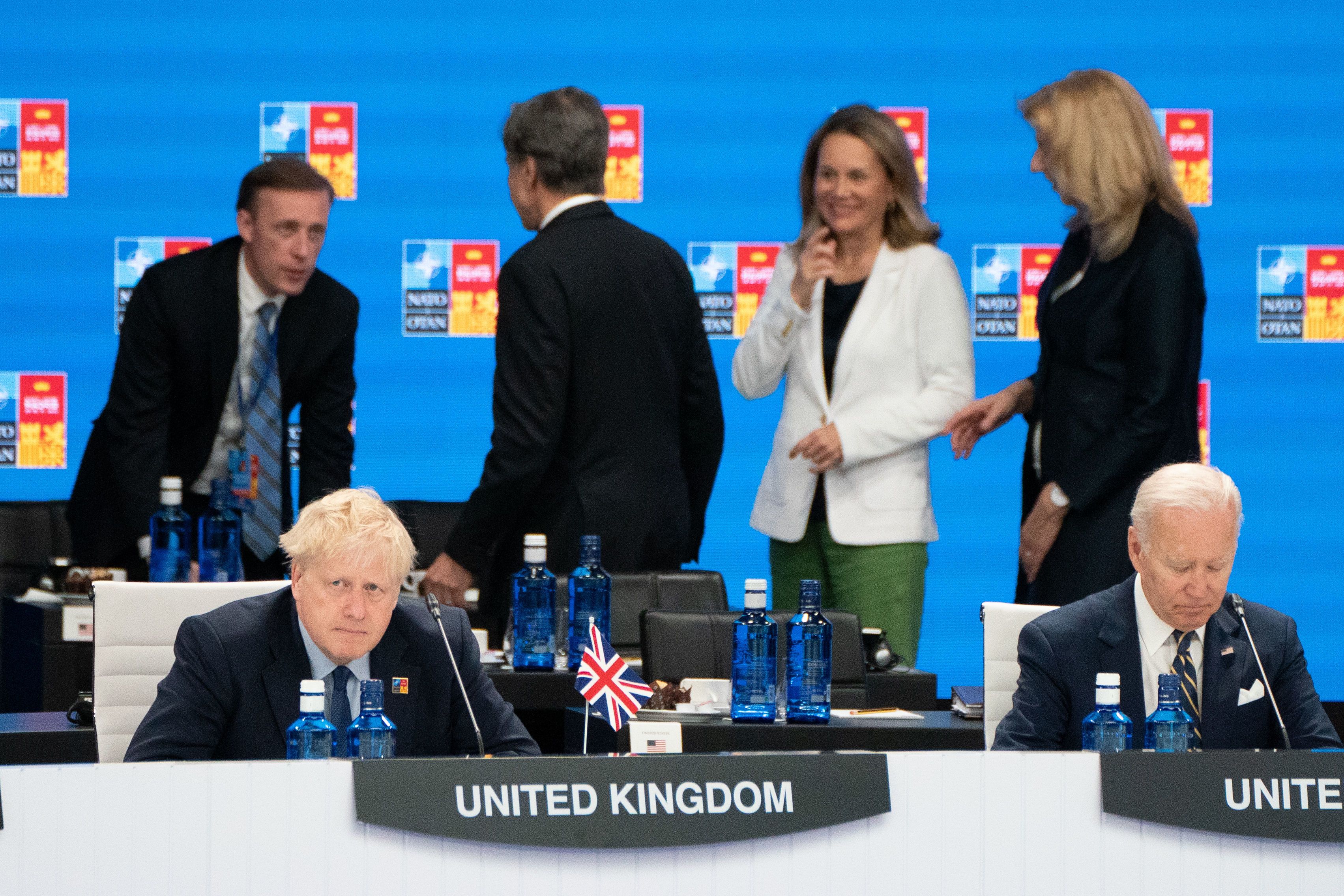 Boris Johnson na cúpula da Otan