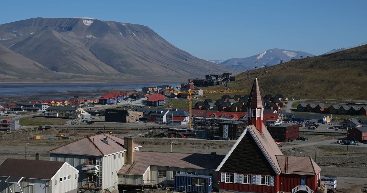 Noruega apreende navio russo para cobrar indenização de US$ 4,2 bilhões
