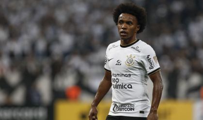 Em boa fase na Inglaterra, Willian descarta retorno: "Brasil nunca mais"