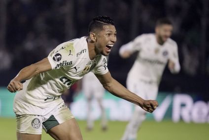 Com dois gols marcados nesta quarta (29), Rony se tornou o maior artilheiro do Palmeiras na história da Libertadores