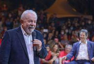 Lula pede “pool” e até três debates para eleições presidenciais