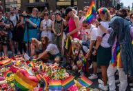 A luta contra a discriminação e o ódio continua, diz premiê norueguês após atentado