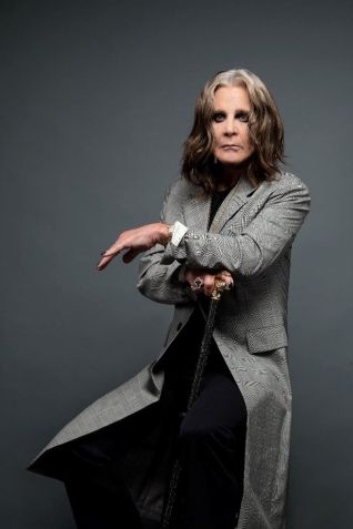 Ozzy Osbourne em ensaio para o lançamento de seu novo álbum "Patient Number 9". / Ross Halfin / Reprodução