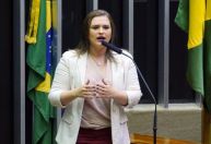 Justiça proíbe Marília Arraes de se dizer candidata de Lula em Pernambuco