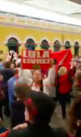 | Captura de tela do vídeo encontrado no Twitter, com qualidade de imagem superior à postagem do TikTok