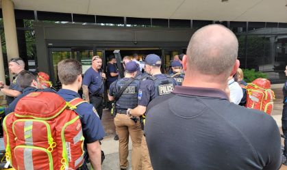 Pictures from shooting in Tulsa