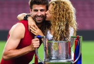 Shakira desmente que teria descoberto traição de Piqué com pote de geleia