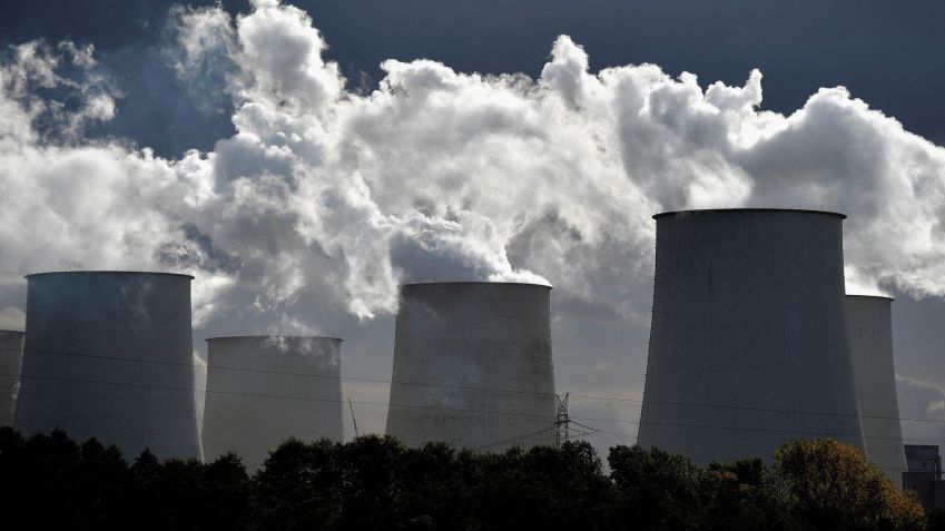 Usina de energia a carvão em Jaenschwalde, na Alemanha / Reuters