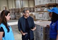 Ator Ben Stiller visita Ucrânia e pede apoio para refugiados