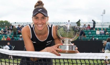 Bia Haddad Maia foi campeã do WTA 250 de Nottingham, na Inglaterra, em 2022, nos torneios individuais e de duplas femininas