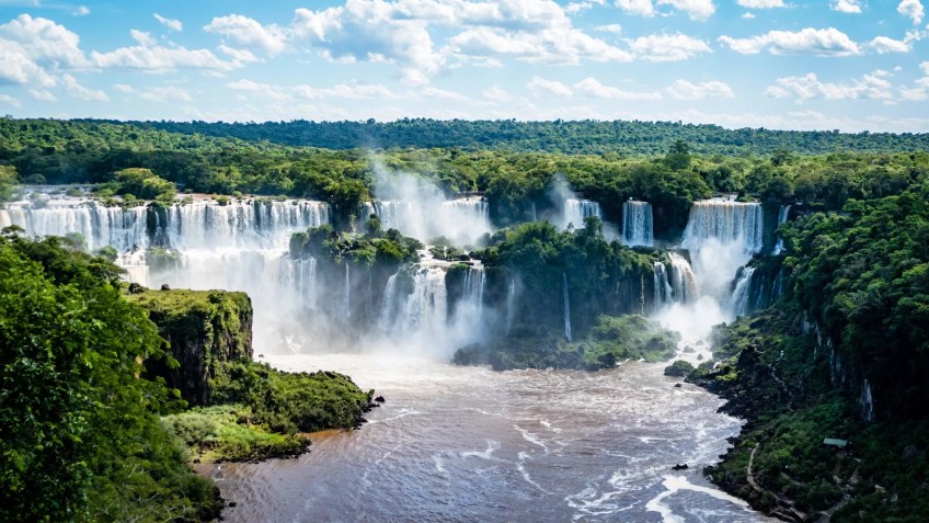 Março e maio são bons meses para visitar as Cataratas do Iguaçu, / Getty Images