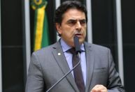 Taxar LCA e LCI é um erro fatal e pode gerar inflação, diz deputado à CNN