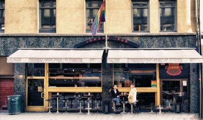 Segundo suspeito é procurado por tiroteio em bar gay de Oslo, diz polícia