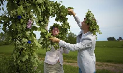 Festas de solstício de verão estimulam fertilidade em países do Hemisfério Norte