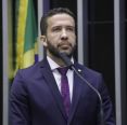 Conselho de Ética da Câmara aprova suspender Janones por três meses
