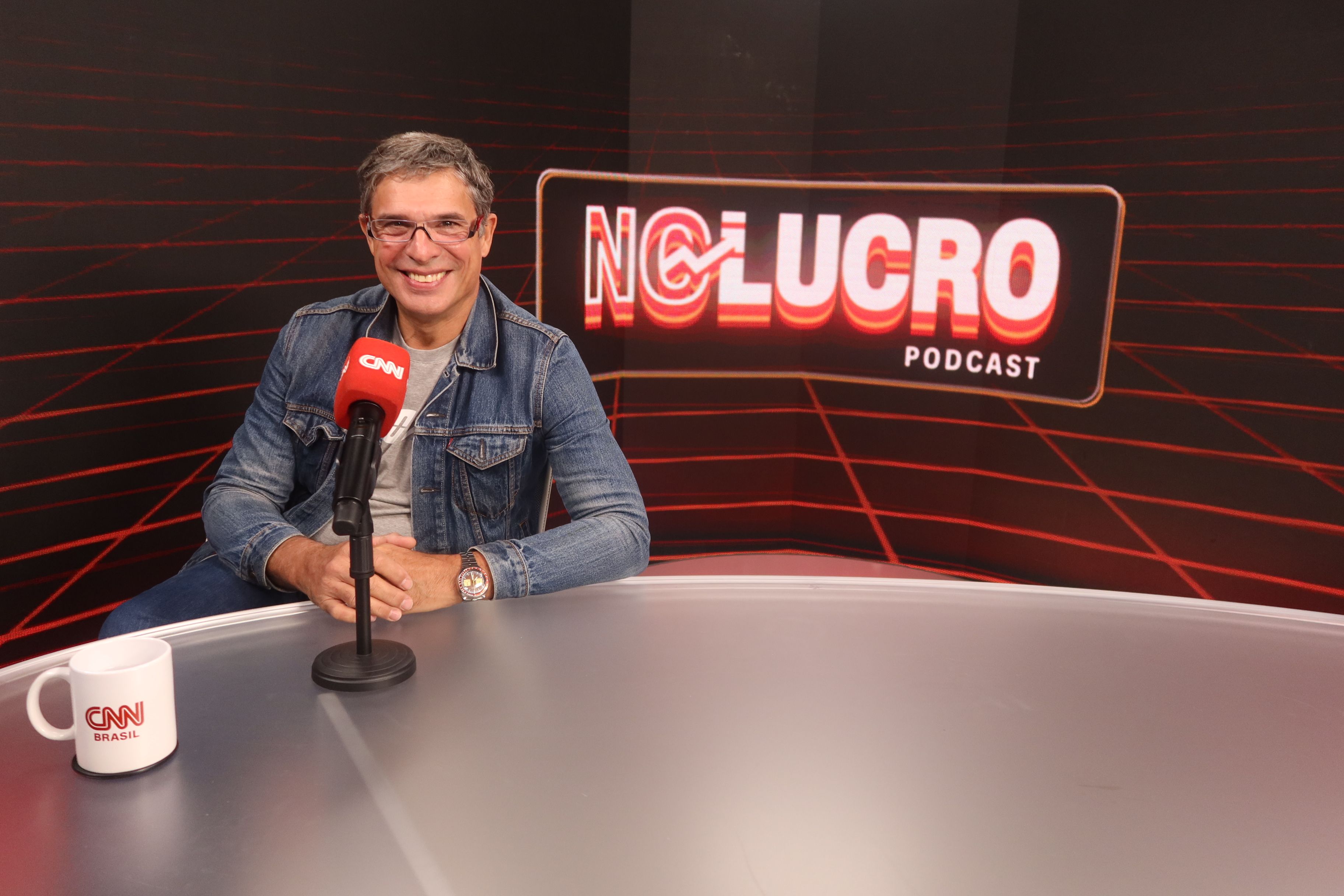Olivier Anquier é o 1-º convidado do podcast No Lucro