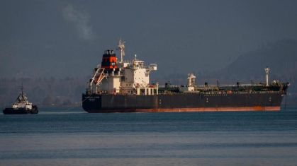 Petroleiro russo em águas europeias