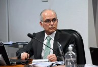 Diretor da ANP diz que agência trabalha para garantir abastecimento de derivados