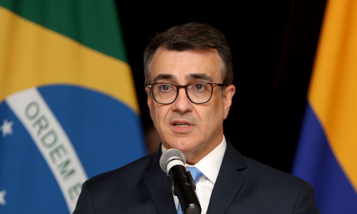 Cerimônia de passagem da copresidência do Programa LAC-OCDE.