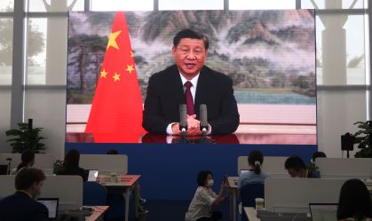 Presidente da China diz a Putin que todos os lados devem trabalhar para resolver crise na Ucrânia