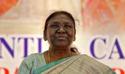 Índia elege primeira presidente de origem tribal