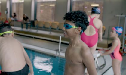 Natação: como entrar na água pode melhorar a saúde física e mental