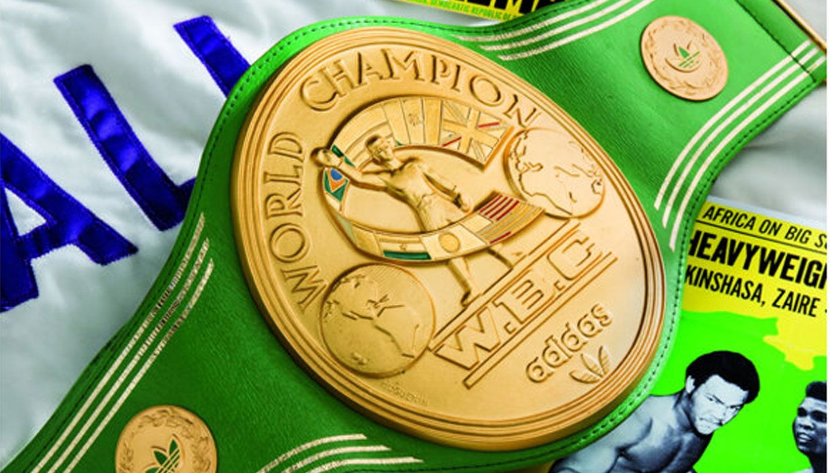O cinturão de Muhammad Ali WBC 'Rumble in the Jungle' comprado por US $ 6,18 milhões pelo proprietário do Indianapolis Colts