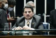 Nunes Marques determina que Marcos do Val se manifeste sobre execução obrigatória das emendas de relator em 2023