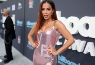 Anitta diz ter “começado do zero” internacionalmente e revela novo álbum focado em funk