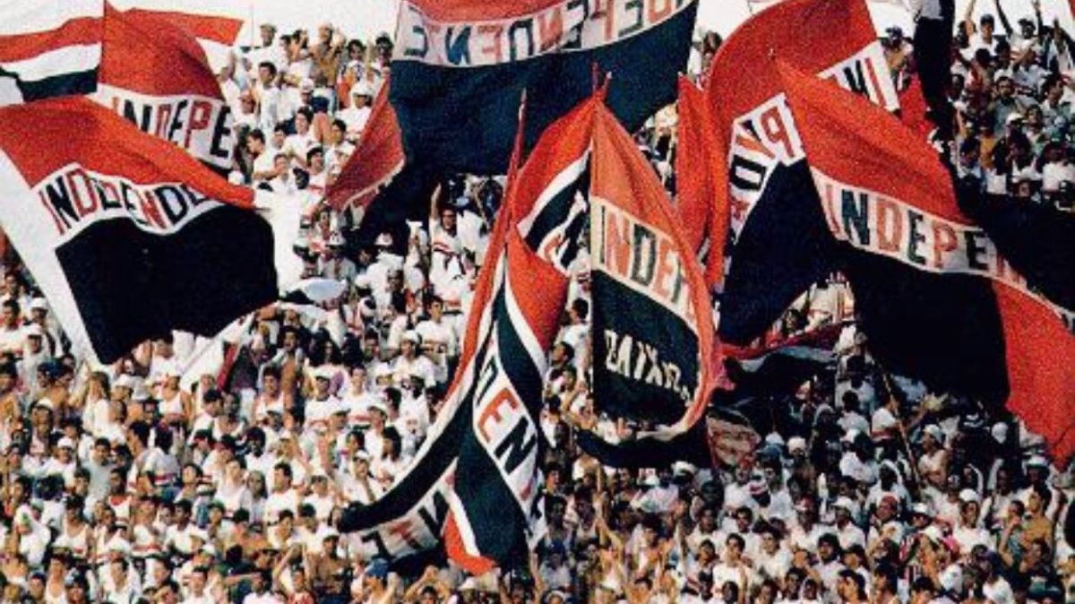 São Paulo atrasa salários de jogadores e direitos de imagem