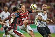 Flamengo e Athletico-PR empatam na primeira partida das quartas da Copa do Brasil