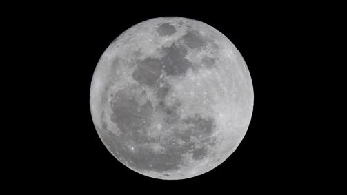 Super Lua na capital pernambucana, Recife, nesta quarta-feira