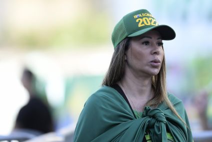 Apoiadora participa do evento de lançamento da candidatura de Jair Bolsonaro à reeleição