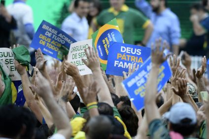 Apaioadores do candidato a presidência Jair Bolsonaro durante convensão do partido Partido Liberal, PL, realizado no estádio Maracanãnzinho, na cidade do Rio de Janeiro, RJ, neste domingo (24)