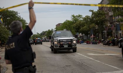 Tiroteio deixa mortos e feridos durante parada de 4 de julho perto de Chicago