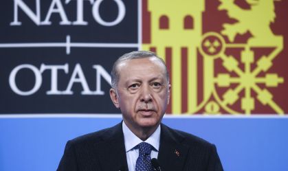 Turquia bloqueará entrada da Suécia e Finlândia na Otan se acordos não forem cumpridos