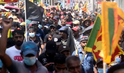 Manifestantes invadem residência presidencial durante protestos no Sri Lanka
