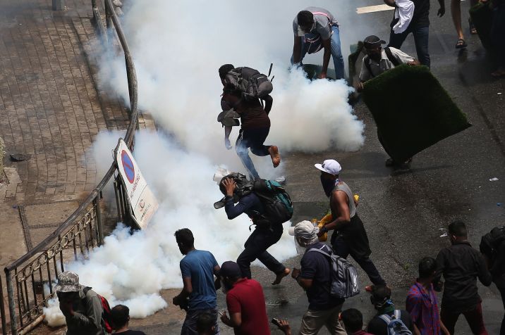 Protestos no Sri Lanka deixa feridos no país / (Photo by Pradeep Dambarage/NurPhoto via Getty Images)