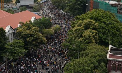 Presidente do Sri Lanka diz que vai renunciar em meio a manifestações em massa