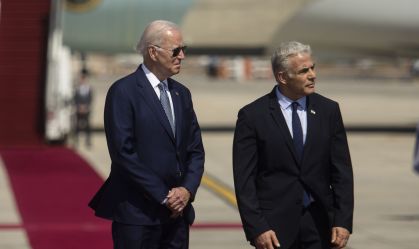 EUA e Israel assinam promessa conjunta de negar armas nucleares ao Irã