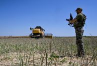 Rússia e Ucrânia assinam acordo para reabrir portos ucranianos no Mar Negro