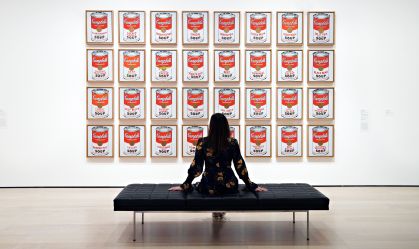 Conheça a história da sopa Campbell, eternizada por Andy Warhol