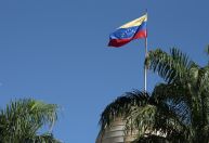 Candidato opositor pede que TSE reconsidere e observe eleições na Venezuela