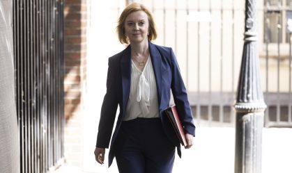 Deputados britânicos anunciam que se irão se candidatar à sucessão de Boris Johnson