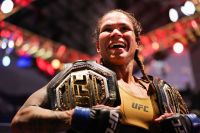 Amanda Nunes disputará cinturão do UFC em card histórico; veja adversária
