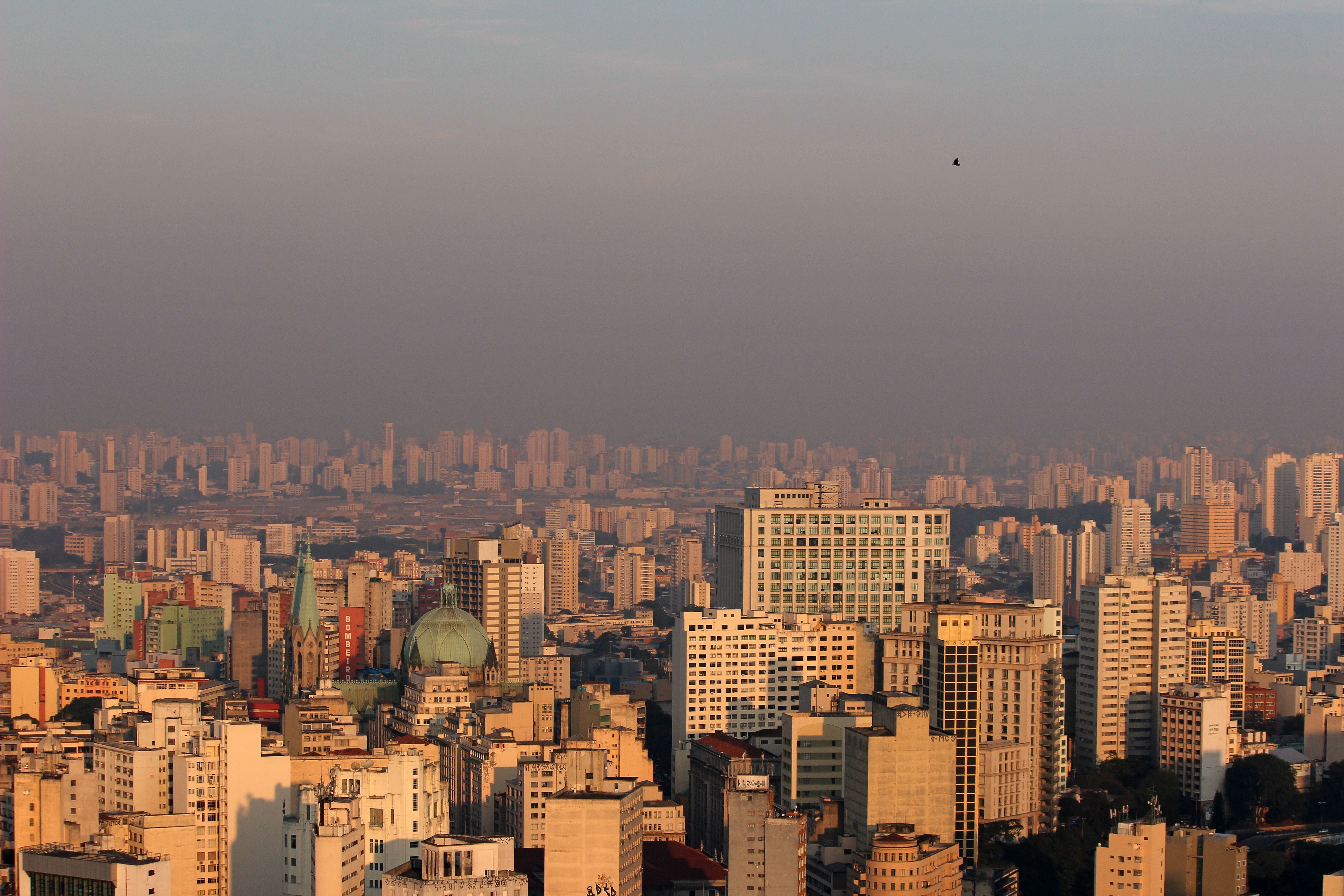 O pôr do sol sobre São Paulo
