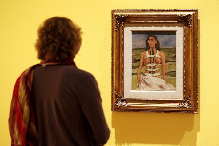 "A coluna quebrada", pela pintora mexicana Frida Kahlo em exposição / 29 de abril de 2010 em Berlim, Alemanha. / Sean Gallup/Getty Images