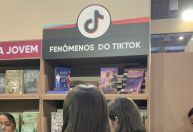 O TikTok se tornou um dos maiores incentivadores à leitura entre os jovens; entenda
